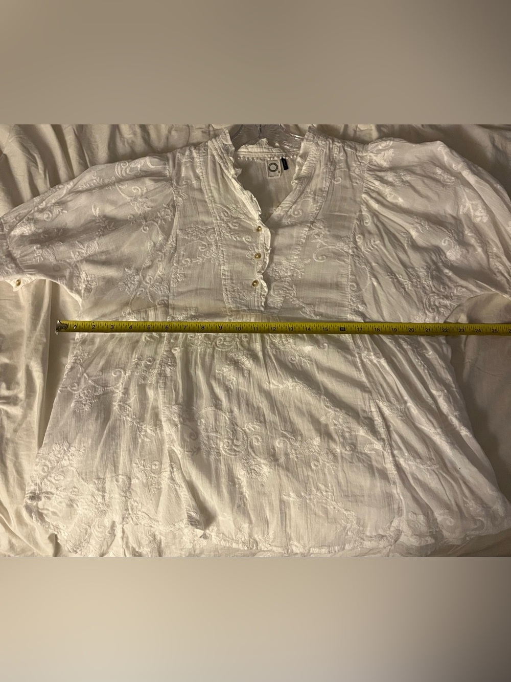 Anthropologie Akemi + Kin
Embroidered Top Blouse Size Large - Picture 10 of 12